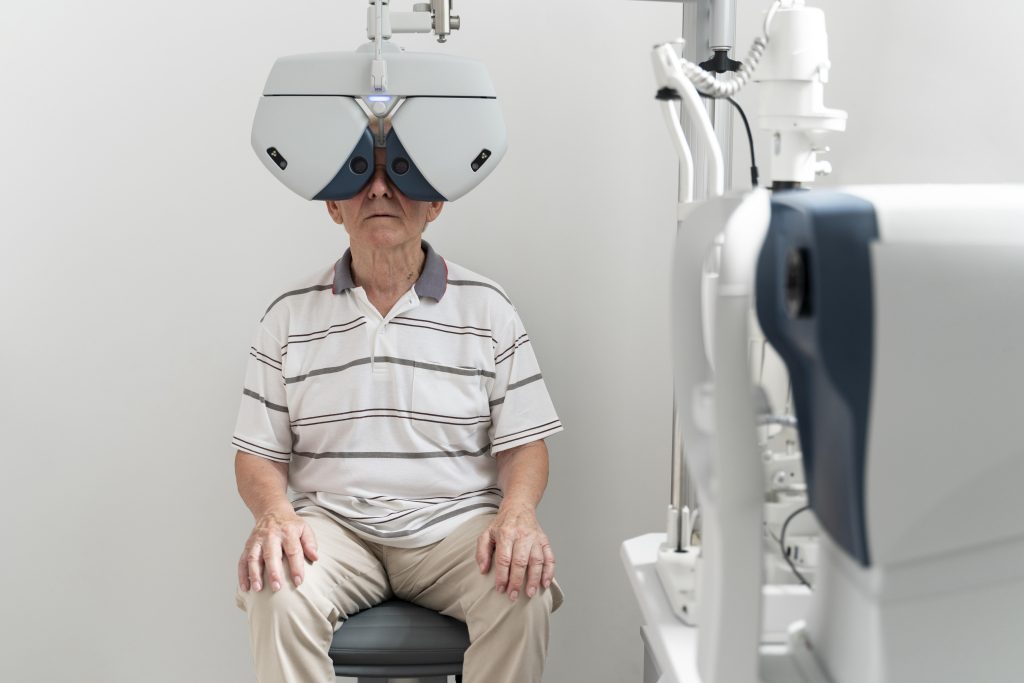 man having ophthalmology appointment 1024x683 1